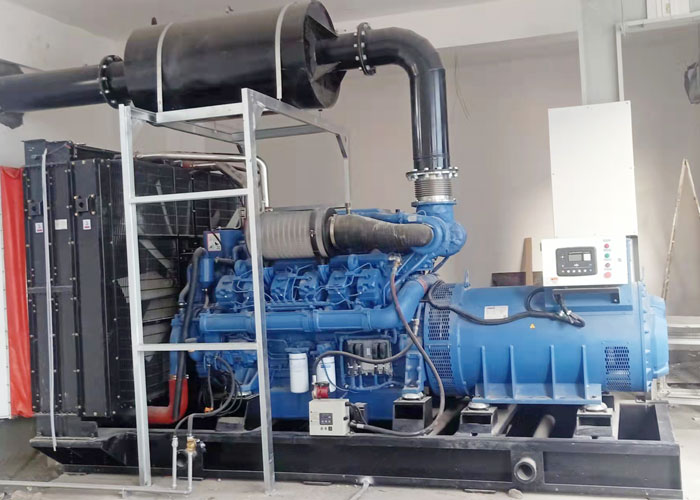 京東物流800KW柴油發(fā)電機(jī)組.jpg 京東物流800KW柴油發(fā)電機(jī)組.jpg
